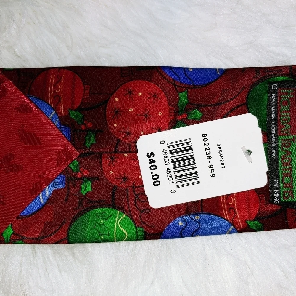 NWT Hallmark Christmas Ornaments Silk Tie 58